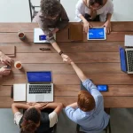 Plano de Marketing para Lançamento Imobiliário: Framework Estratégico para Maximizar VGV e Acelerar VSO